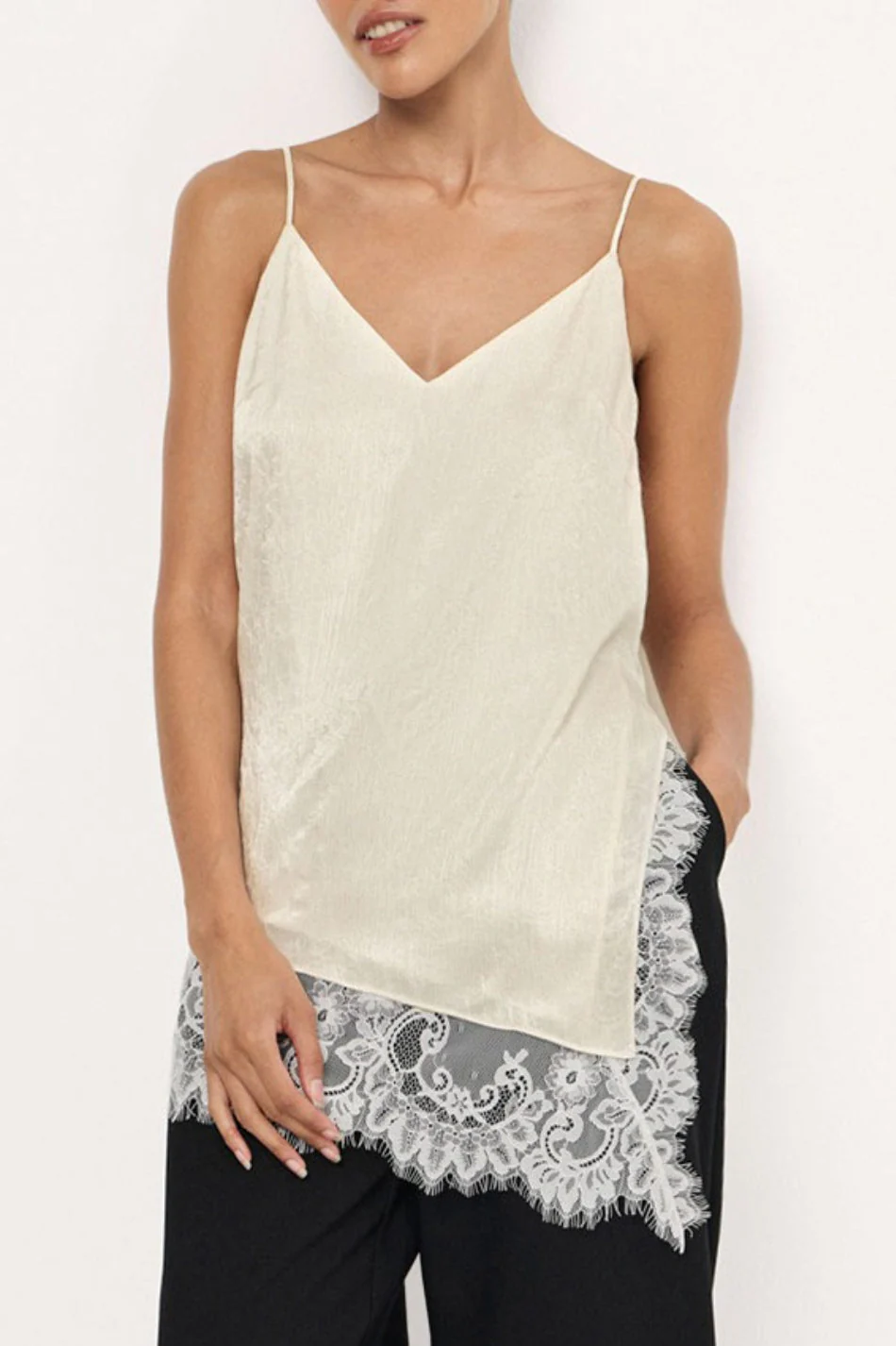 Lace-Top
