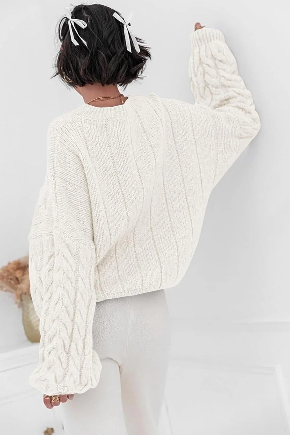 Vintage Chunky Knit Cable Sweater - Image 3