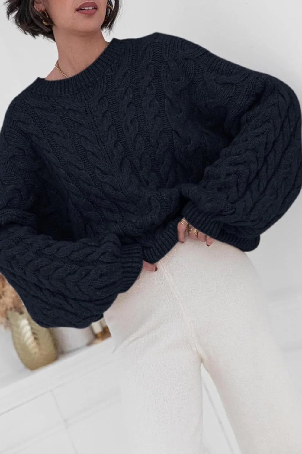 Vintage Chunky Knit Cable Sweater - Image 9